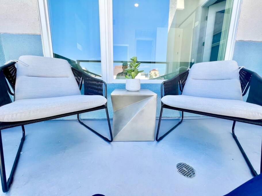 Appartement Designer Hollywood Penthouse With Private Balcony On Sunset Los Angeles